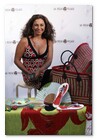 :: Pulse para Ampliar :: Lolita Flores se embarca en el sue&ntilde;o de abrir su propia tienda de moda y complementos con la Colecci&oacute;n de Verano 2008 &ldquo;Gitanas a la playa&rdquo; dise&ntilde;ada por ella misma