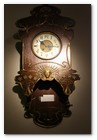 :: Pulse para Ampliar :: Sal&oacute;n del Arte y Antig&uuml;edades de las Reales Atarazanas de Barcelona 2008: Reloj Art Noveau, soner&iacute;a de horas y medias con p&eacute;ndulo y llave.