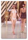 :: Pulse para Ampliar :: Gran Canaria Moda C&aacute;lida 2009.- Colecci&oacute;n de Vanity Fair ba&ntilde;o P/V 2010