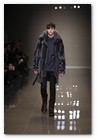 :: Pulse para Ampliar :: Palazzo Serbelloni, Mil&aacute;n. S&aacute;bado 16 enero 2010: Desfile Burberry Prorsum Hombre OI10