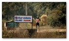 :: Pulse para Ampliar :: Captura del v&iacute;deo documental de Survival sobre los Dongria kondh: uno de los pueblos ind&iacute;genas m&aacute;s remotos de la India en lucha por evitar que su monta&ntilde;a sagrada sea convertida en una mina descubierta propiedad de Vedanta.