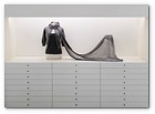 :: Pulse para Ampliar :: Turisme de Barcelona entrega los Premios Top 10 a los mejores escaparates de la ciudad: Cortana, premio a la elegancia y sobriedad en la presentaci&oacute;n de vestidos y complementos que consiguen un ambiente de gran belleza y plasticidad