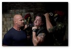 :: Pulse para Ampliar :: Fotograma de "The Expendables" - "Los Mercenarios"