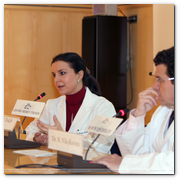 :: Pulse para Ampliar :: Dra. Montse Folch, nutricionista, acompa&ntilde;ada del Dr. Ram&oacute;n VilaRovira, cirujano pl&aacute;stico.