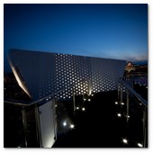 :: Pulse para Ampliar :: London-JUN012.- Cube: un restaurante ef&iacute;mero pop-up s&iacute;mbolo de arquitectura sostenible ubicado en uno de los extremos del tejado del Royal Festival Hall