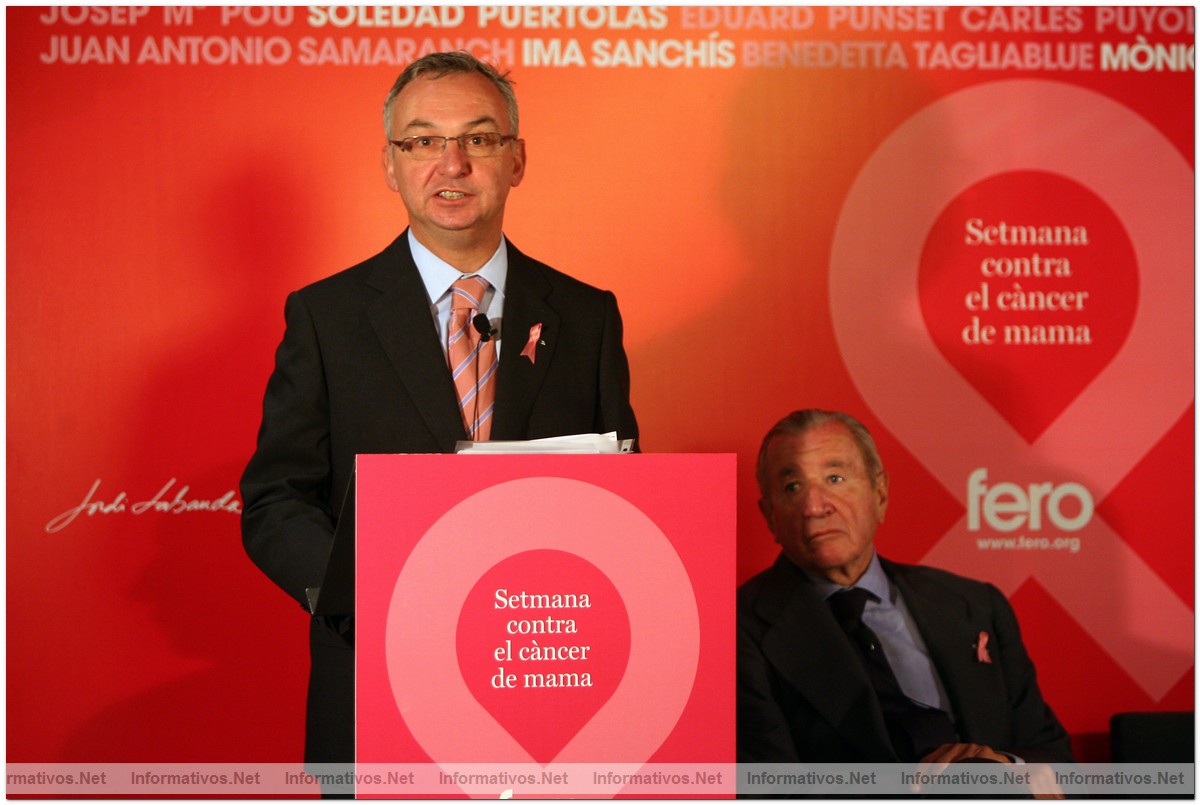 BCN, 19OCT09.- Semana Internacional de la Lucha contra el C�ncer de Mama en Barcelona (por FERO)
 Dr. Jos� Baselga con Leopoldo Rod�s al fondo.