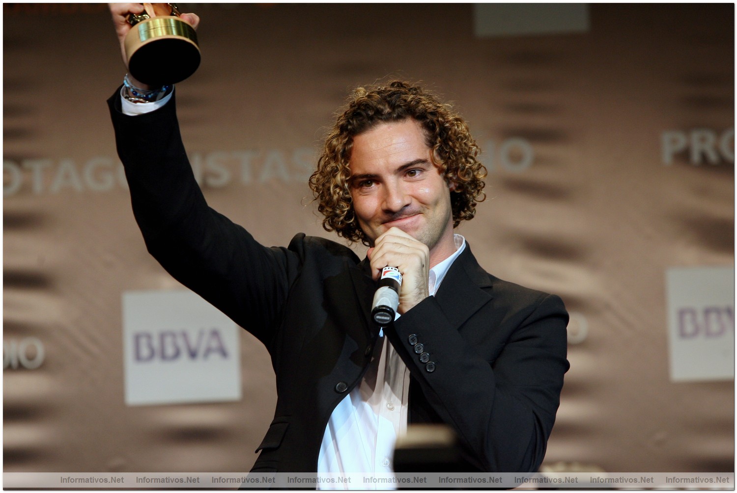 Premios Protagonistas 2009 - El Botillo: el cantante David Bisbal ha sido premiado por su trayectoria internacional