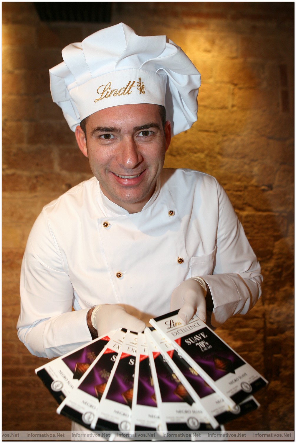 BCN15DIC09 | Presentaci�n del nuevo Lindt Excellence 70% cacao: David Pall�s -maestro chocolatero Lindt-