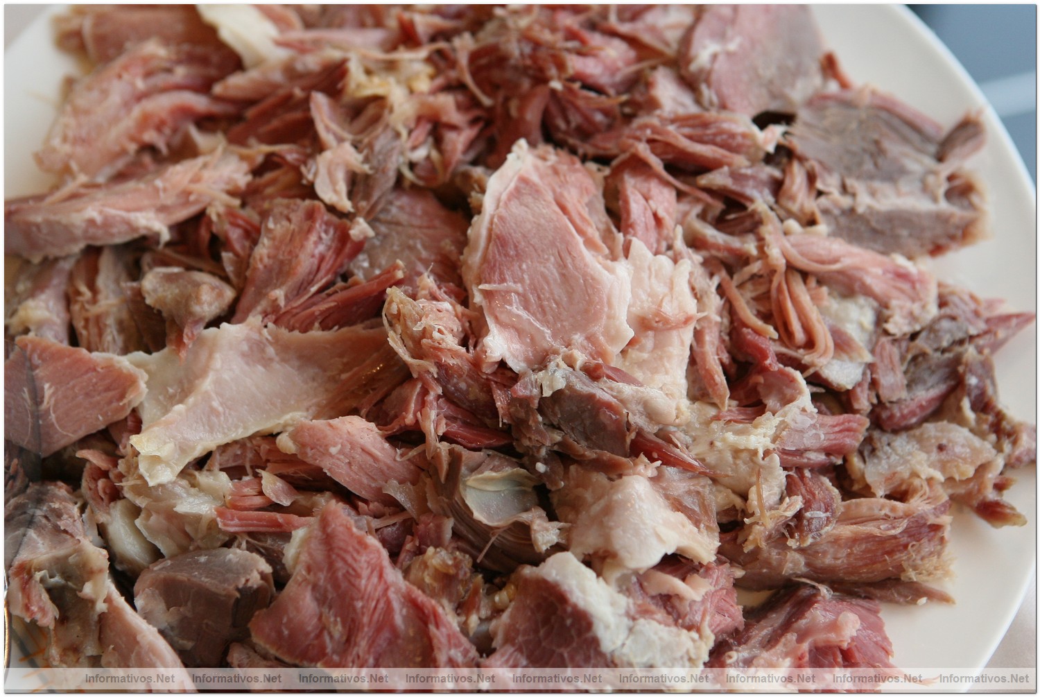 La localidad madrile�a de Rivas Vaciamadrid acoge hasta el pr�ximo 5 de enero, la I Feria Gastron�mica de Casas Regionales, donde se podr�n degustar, a precios populares, productos t�picos de las siguientes Comunidades Aut�nomas: Galicia, Comunidad Valenciana, Catalu�a, Asturias y Andaluc�a.
