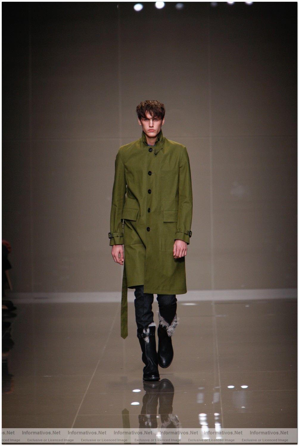 Palazzo Serbelloni, Mil�n. S�bado 16 enero 2010: Desfile Burberry Prorsum Hombre OI10