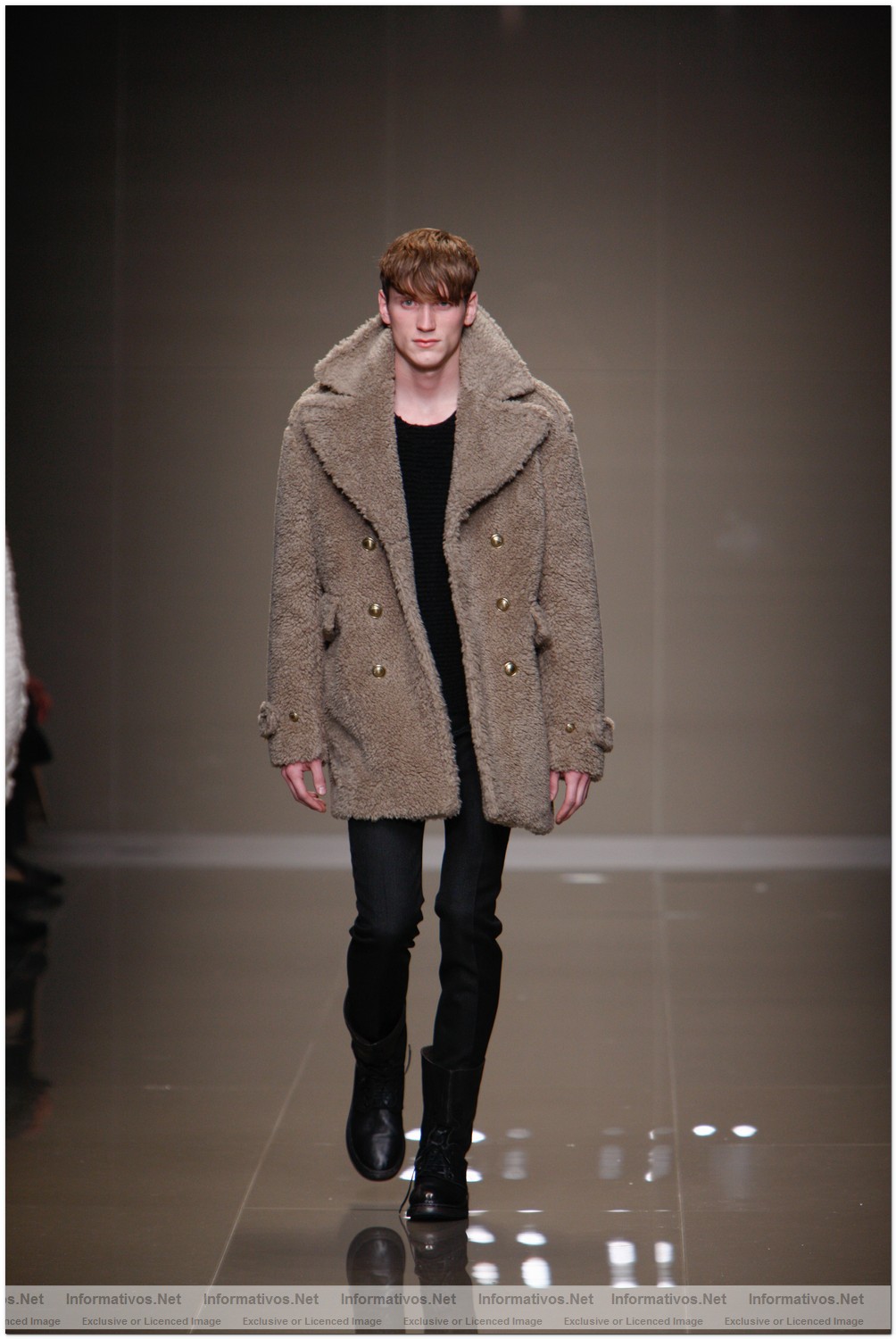 Palazzo Serbelloni, Mil�n. S�bado 16 enero 2010: Desfile Burberry Prorsum Hombre OI10