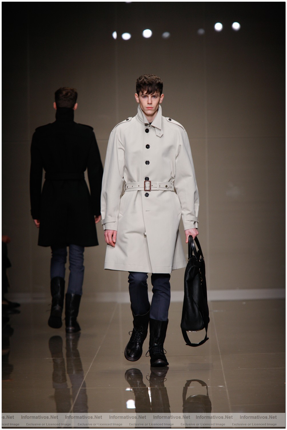 Palazzo Serbelloni, Mil�n. S�bado 16 enero 2010: Desfile Burberry Prorsum Hombre OI10