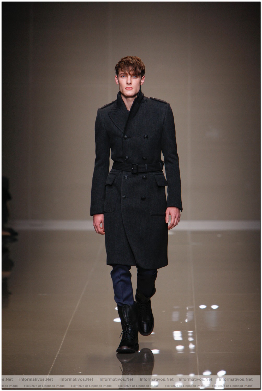 Palazzo Serbelloni, Mil�n. S�bado 16 enero 2010: Desfile Burberry Prorsum Hombre OI10