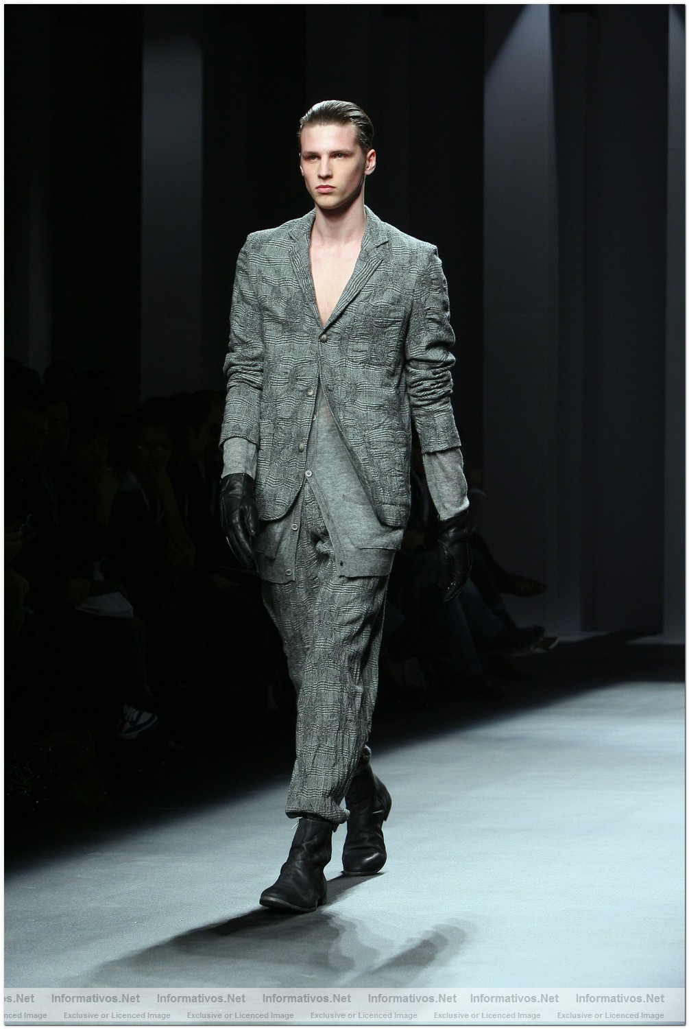 BCN26ENE010.- Pasarela Moda 080: Jan i� M�s