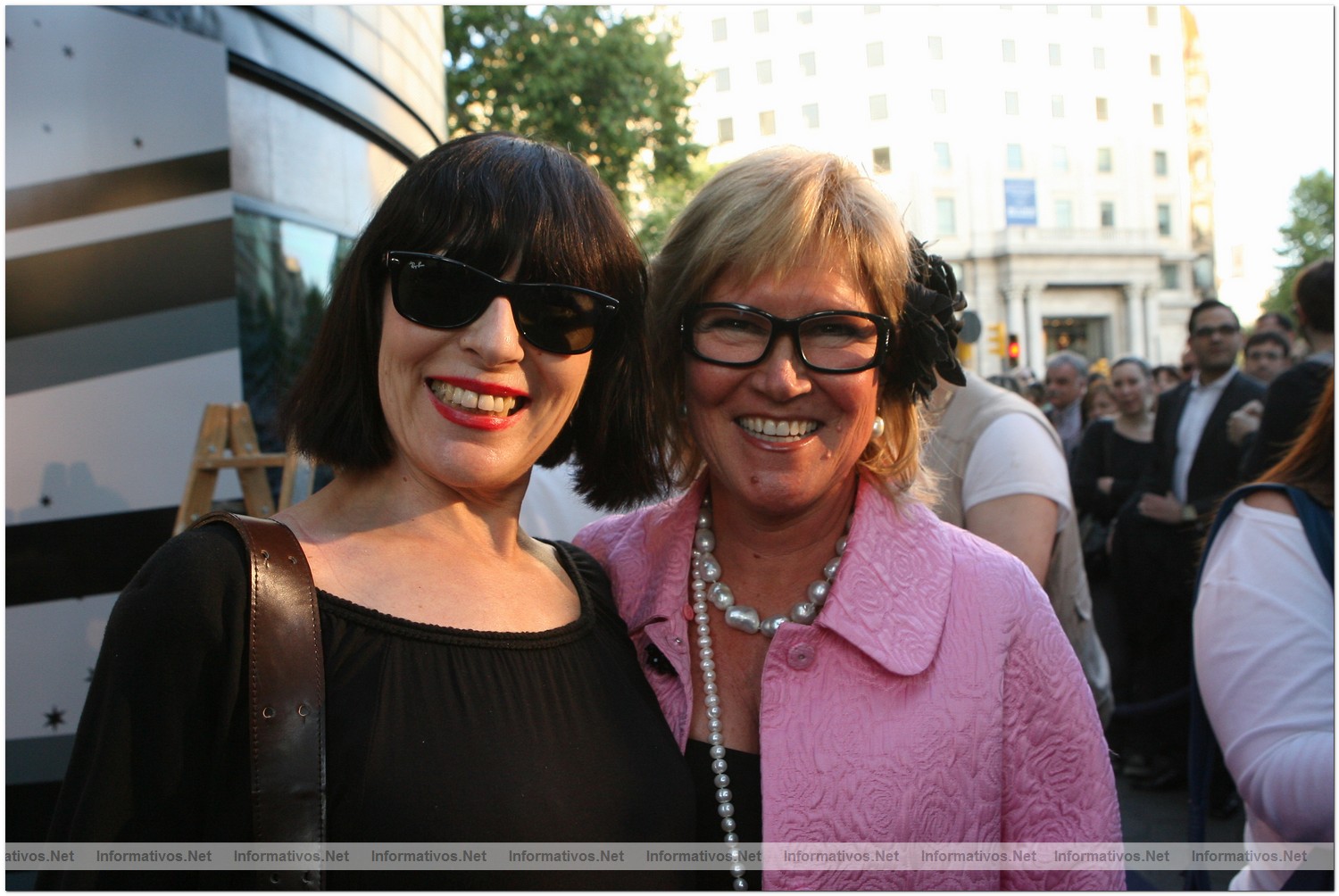 Gema Castellano y Conchita Vilella (RRPP)