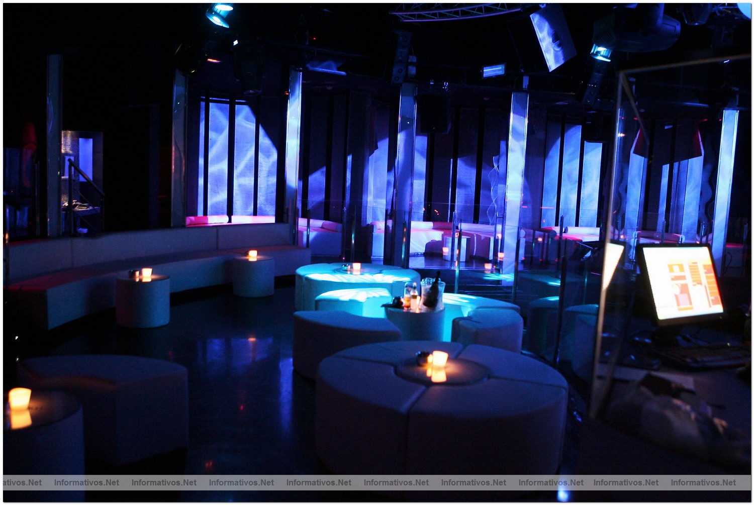 BCN04MAR010.- Inauguraci�n de "The One" Club Barcelona. Planta Superior y VIP