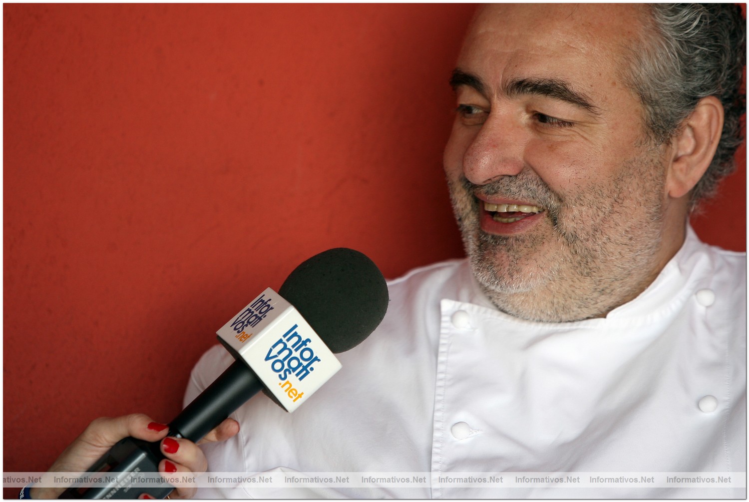 Blanes15JUN2010.- Entrevista al cocinero 7 estrellas Michel�n Santi Santamar�a