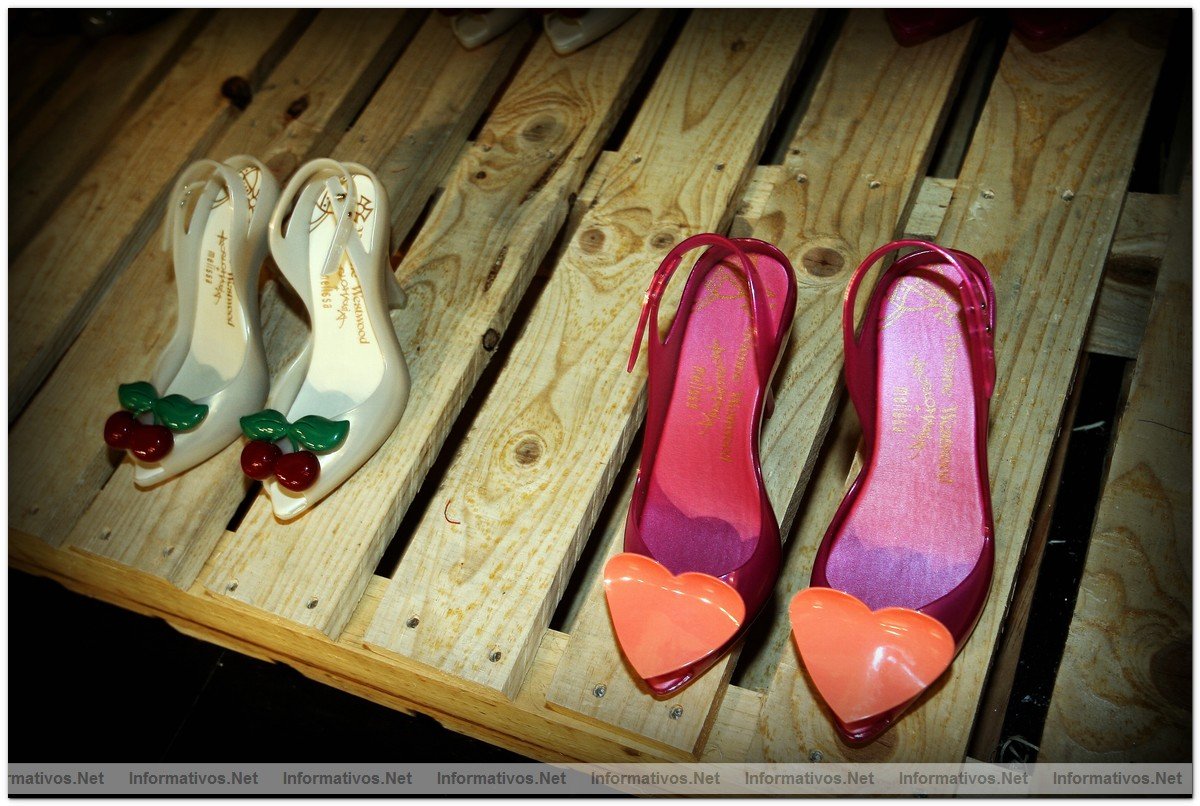 BCN14OCT010.- PINK TANK, el nuevo espacio ubicado en el interior del centro comercial Boulevard Rosa de Barcelona: Melissa by Anglomania
