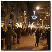 :: Pulse para Ampliar :: BCN2DIC010.- The Shopping Night Barcelona: Ambiente :: Pulse para Ampliar :: BCN2DIC010.- The Shopping Night Barcelona: Ambiente