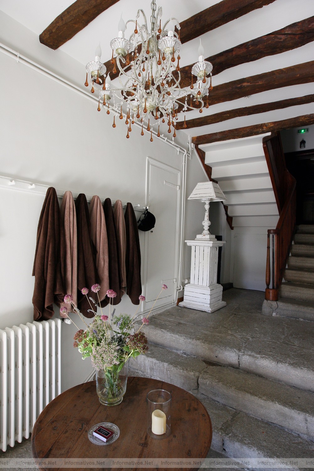 Enveitg, FR.07OCT011.- Château Brangoly, en la Cerdenya francesa. La entrada del hotel tiene un encanto especial