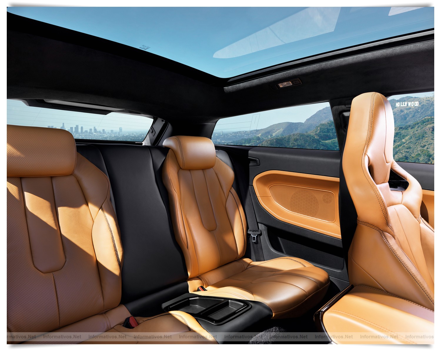 Victoria Beckham y Land Rover presentan el Range Rover Evoque Special Edition. Interiores en cuero vintage cosido a mano y acabados en oro rosa