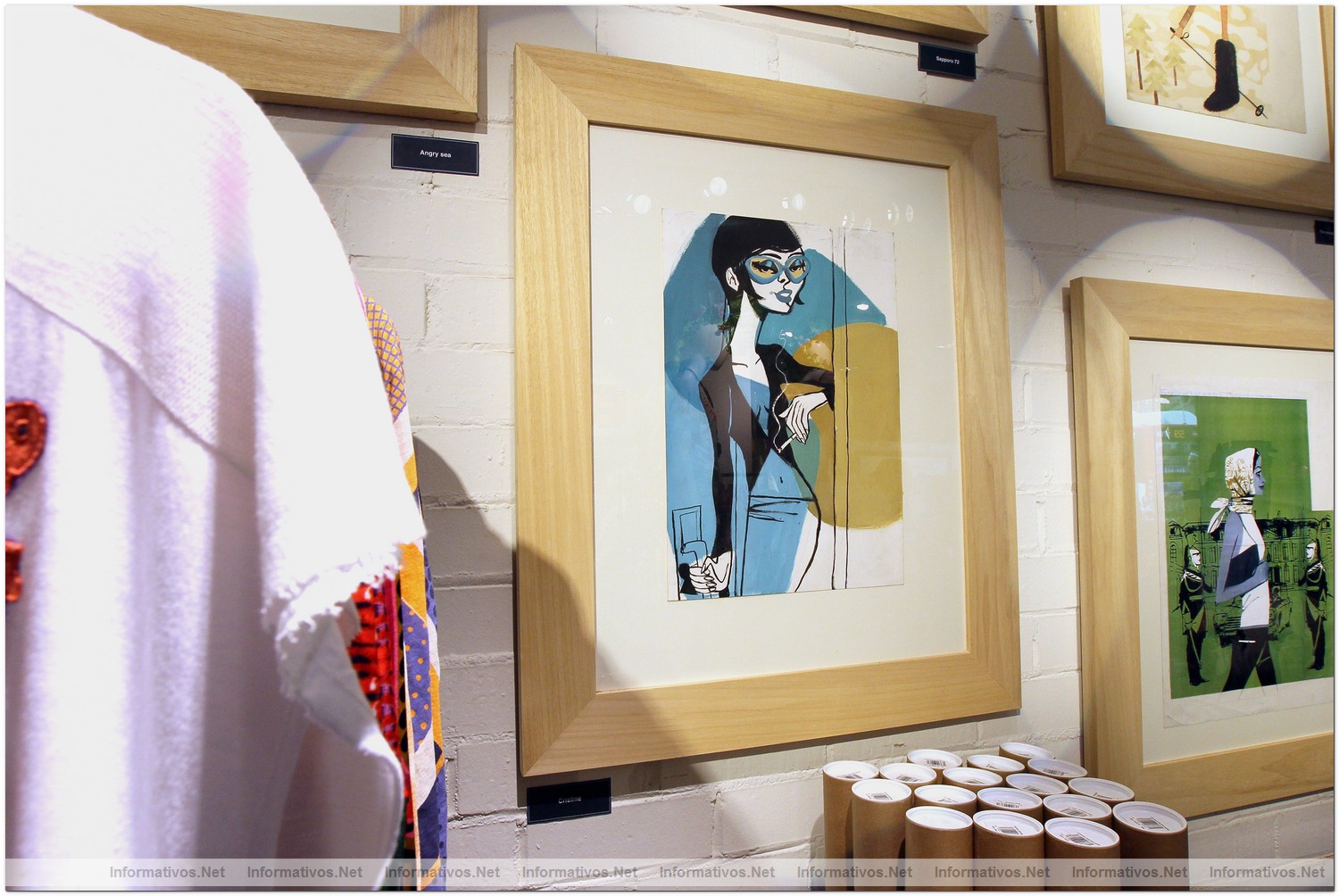 BCN7JUN012.- Custo Gallery Barcelona, un recorrido por la esencia del backstage de la marca