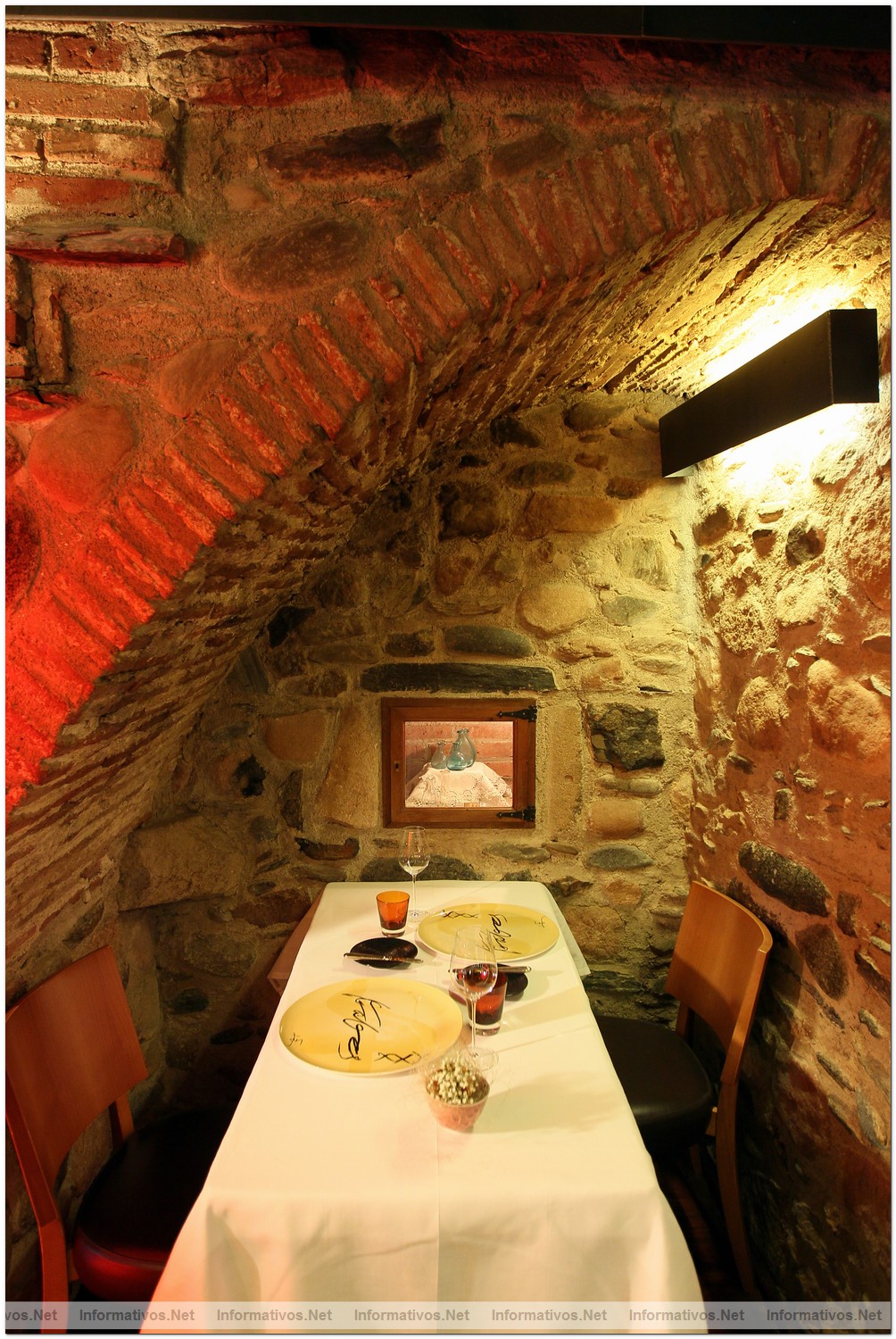 Sant Celoni, 2 de Julio de 2012.- Presentaci�n del nuevo 'claim' e imagen de Can Fabes. Diferentes espacios del restaurante.