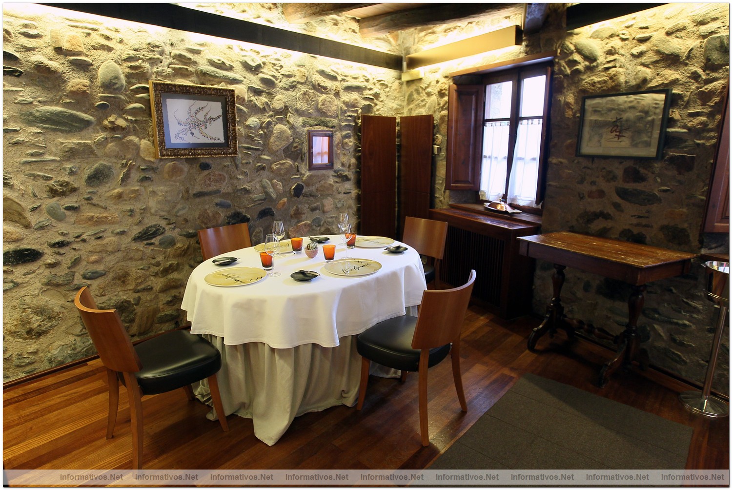 Sant Celoni, 2 de Julio de 2012.- Presentaci�n del nuevo 'claim' e imagen de Can Fabes. Diferentes espacios del restaurante.