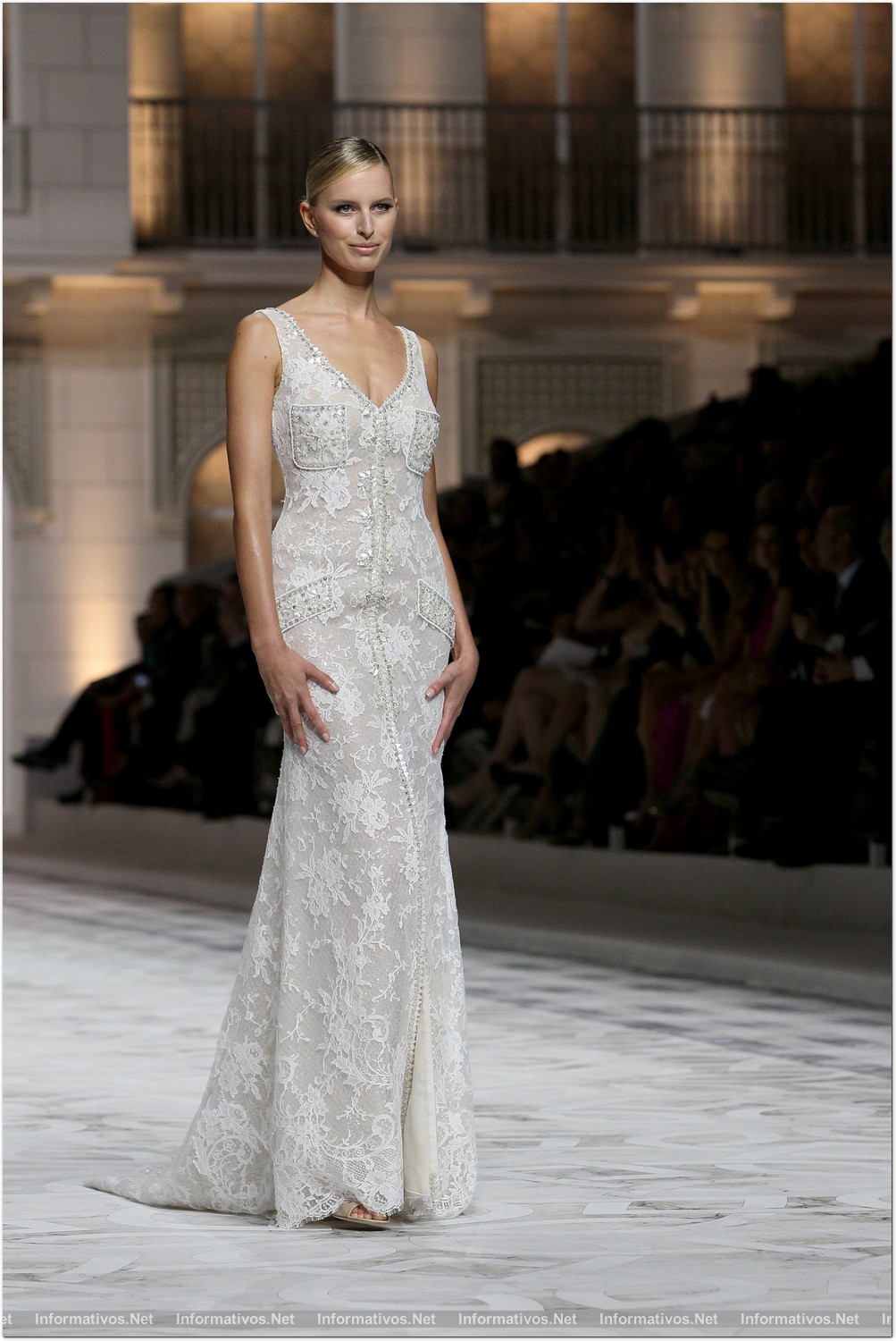 BCN9MAY014.- Desfile Pronovias colección 2015.