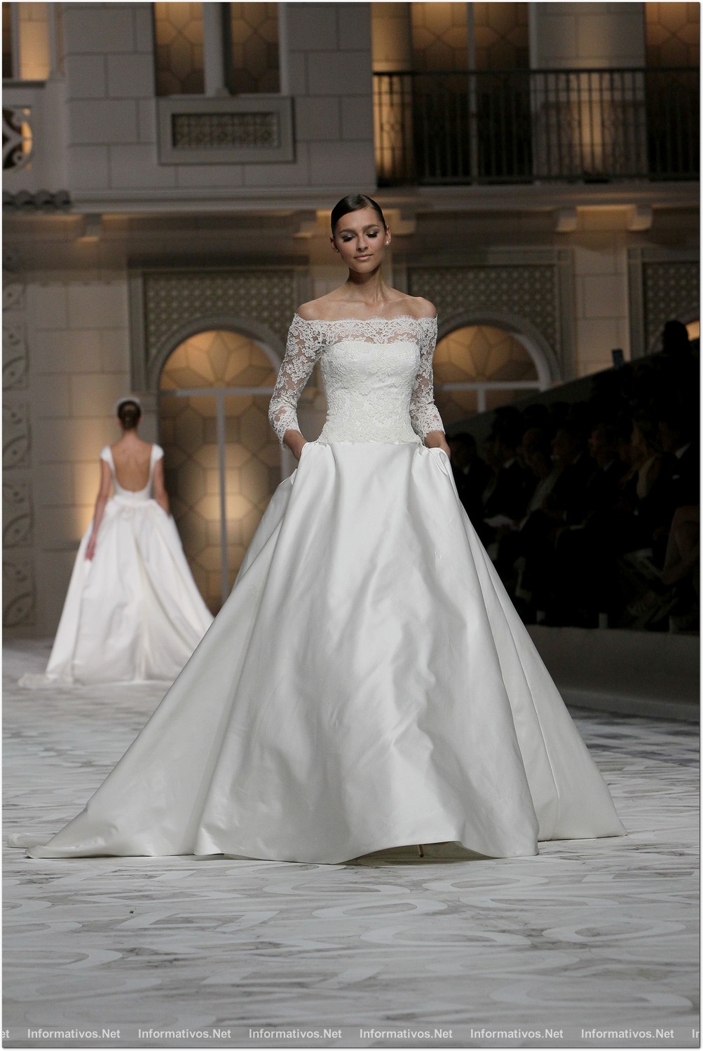 BCN9MAY014.- Desfile Pronovias colección 2015.