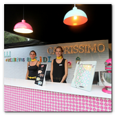 :: Pulse para Ampliar :: BCN19JUM014.- Concierto de Carla Bruni en el marco del Festival del Palacio de Pedralbes de Barcelona.