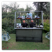 :: Pulse para Ampliar :: BCN19JUM014.- Concierto de Carla Bruni en el marco del Festival del Palacio de Pedralbes de Barcelona. VIP Area